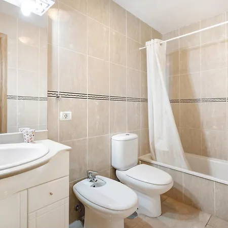 Brisas- 2 Min Апартаменты Гиа-де-Исора